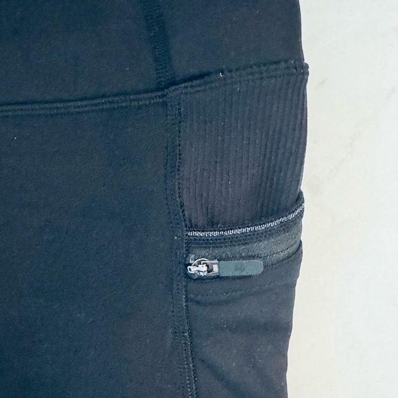 Lululemon Toasty Tech Tights Black Leggings - Picture 13 of 14